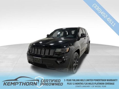 Used 2021 Jeep Grand Cherokee Laredo X AWD/4WD image 1