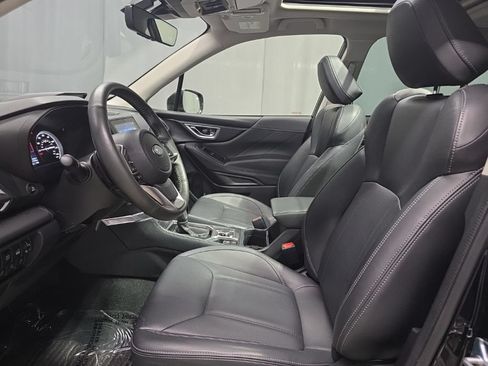 Used 2023 Subaru Forester Touring AWD/4WD image 18