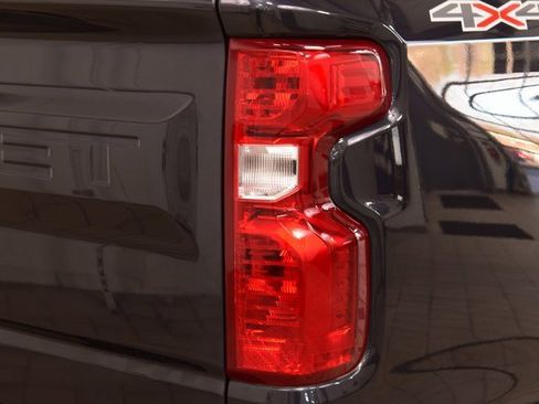 Used 2024 Chevrolet Silverado 1500 W/T w/ WT Value Package image 18