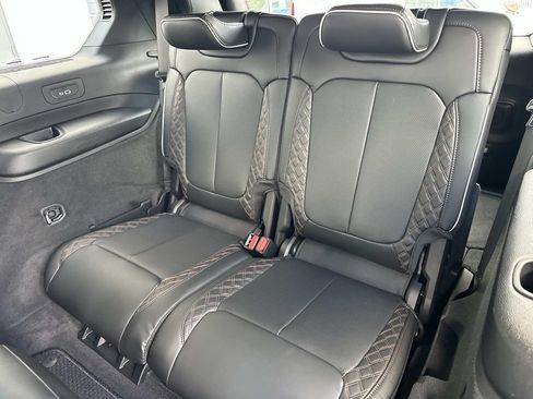 New 2026 Jeep Grand Cherokee L Summit w/ Obsidian Package AWD/4WD image 19