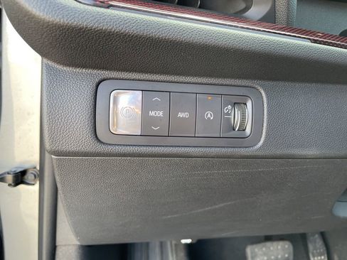 Used 2025 Chevrolet Traverse Z71 image 20