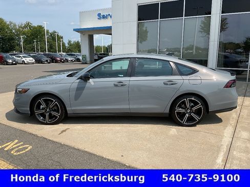 Used 2026 Honda Accord Sport image 3