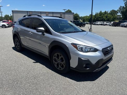 Used 2022 Subaru Crosstrek 2.5i Sport w/ Moonroof Package AWD/4WD image 9