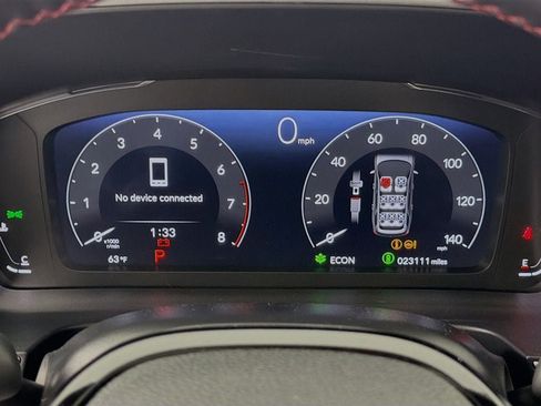 Used 2025 Honda Pilot Black Edition image 13