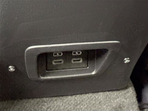 Used 2024 Toyota Corolla Cross AWD Hybrid w/ Convenience Package image 39