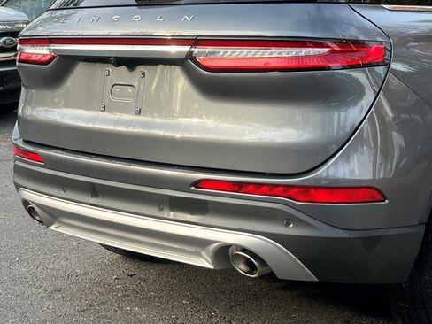 Used 2023 Lincoln Corsair Standard Sport Utility image 6