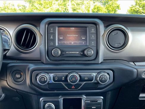 Used 2020 Jeep Gladiator Sport AWD/4WD image 21