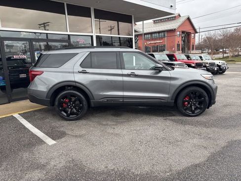 Used 2023 Ford Explorer ST w/ Equipment Group 401A image 43