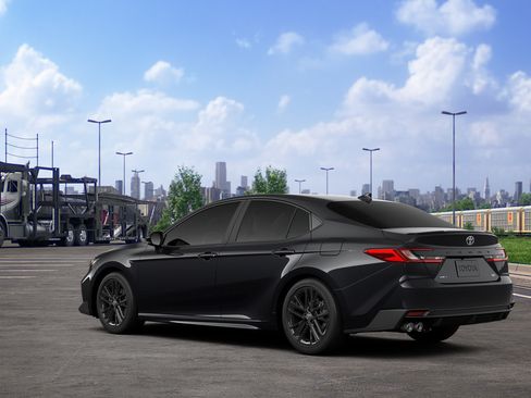 New 2026 Toyota Camry SE w/ Convenience Package FWD image 8