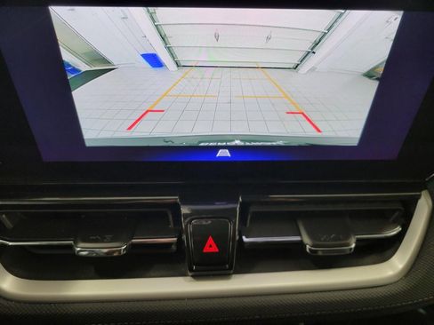 Used 2025 Chevrolet TrailBlazer LT image 14