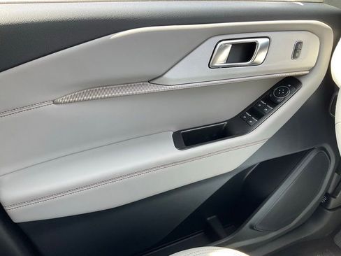 New 2026 Ford Explorer Active w/ Active Comfort Package image 50