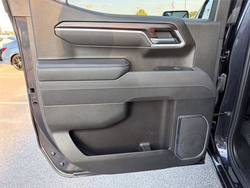 Used 2025 GMC Sierra 1500 SLT AWD/4WD image 20