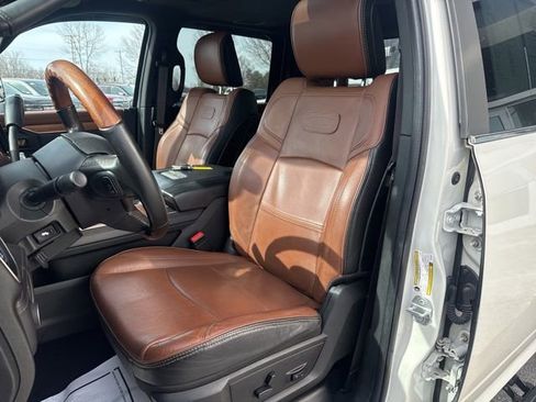 Used 2022 RAM 3500 Limited AWD/4WD image 18
