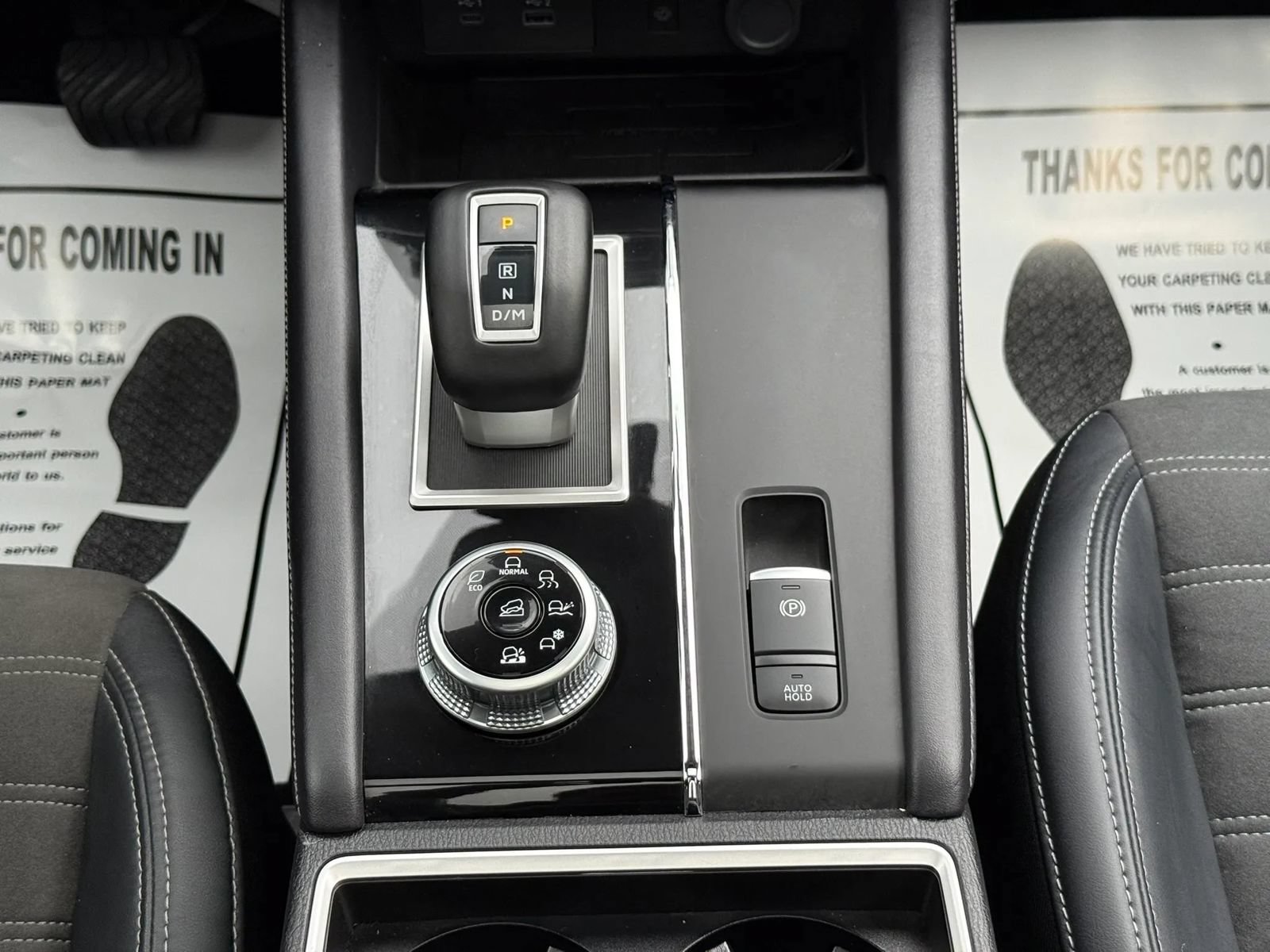 Used 2024 Mitsubishi Outlander Ralliart AWD/4WD image 19