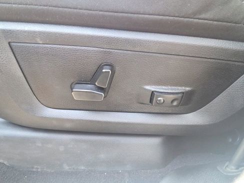 Used 2024 RAM 2500 Big Horn w/ Off Road Package image 23