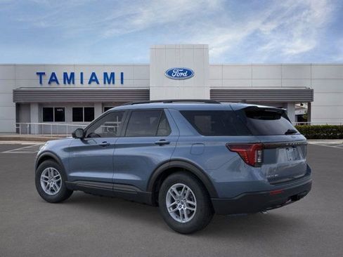 New 2026 Ford Explorer Active image 4