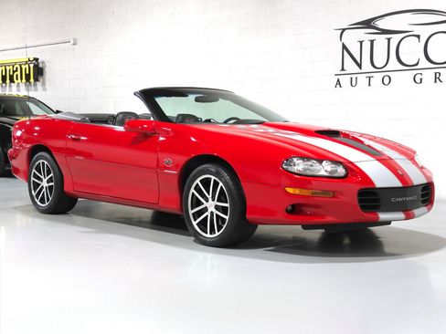 Used 2002 Chevrolet Camaro Z28 w/ SS Performance/Appearance Pkg image 19