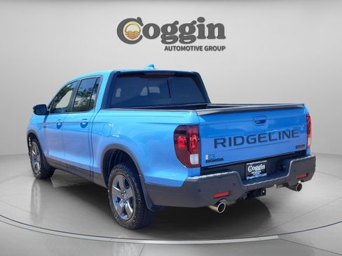 Certified 2024 Honda Ridgeline TrailSport image 3