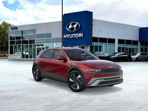 New 2026 Hyundai Ioniq 5 SEL RWD image 2