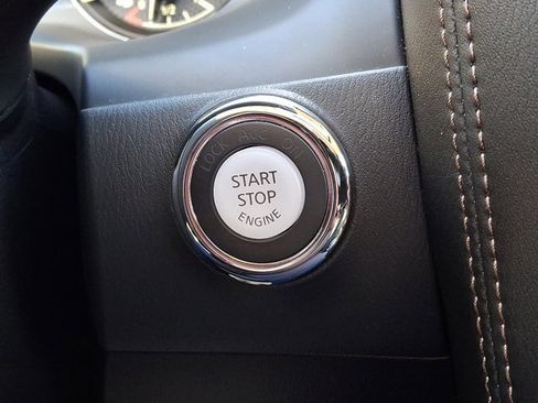 Used 2024 Nissan Armada Platinum w/ Captain's Chairs Package image 31