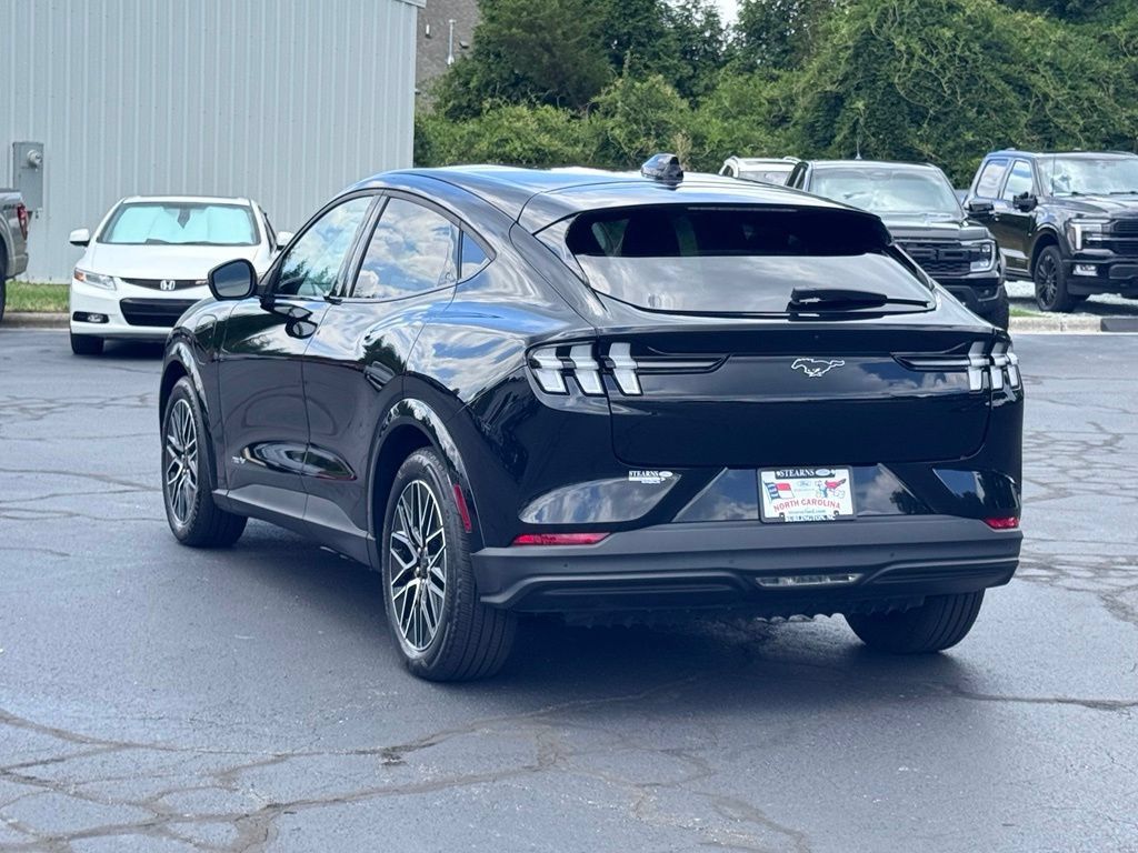 Used 2025 Ford Mustang Mach-E Premium RWD image 16