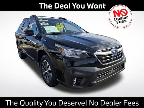 Used 2022 Subaru Outback Premium AWD/4WD image 1