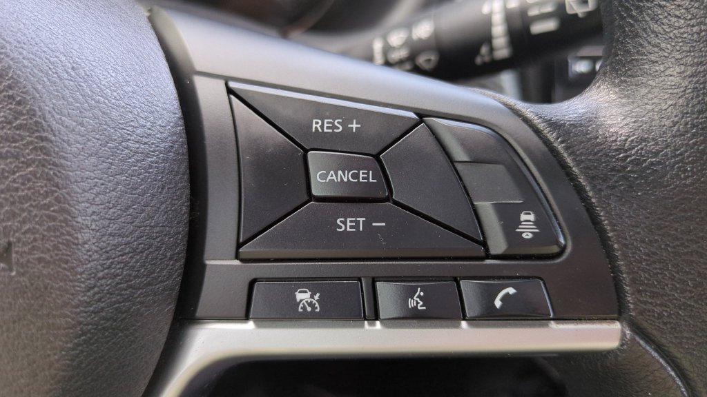 Certified 2023 Nissan Kicks SV FWD image 19