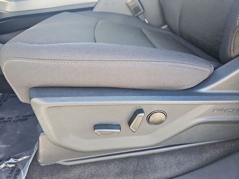 New 2025 Ford F150 XLT w/ Equipment Group 302A MID image 28