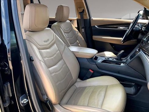 Certified 2023 Cadillac XT6 Premium Luxury w/ Platinum Package AWD/4WD image 7