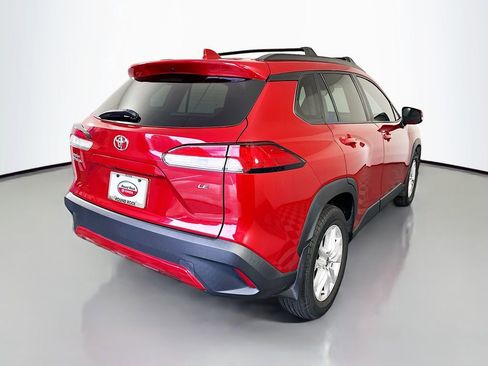 Certified 2023 Toyota Corolla Cross LE FWD image 5