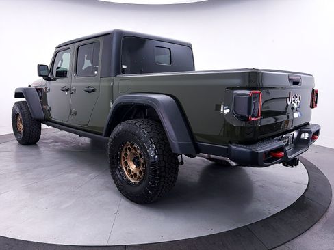 Used 2024 Jeep Gladiator Mojave AWD/4WD image 15