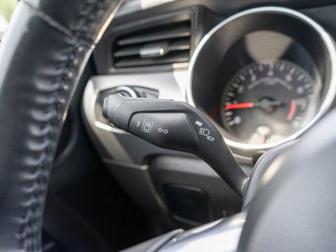 Used 2022 Ford Mustang Premium RWD image 28