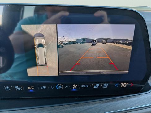 New 2026 Chevrolet Suburban High Country AWD/4WD image 38