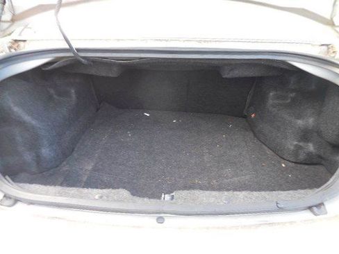 Used 2006 Chrysler Sebring LX image 34