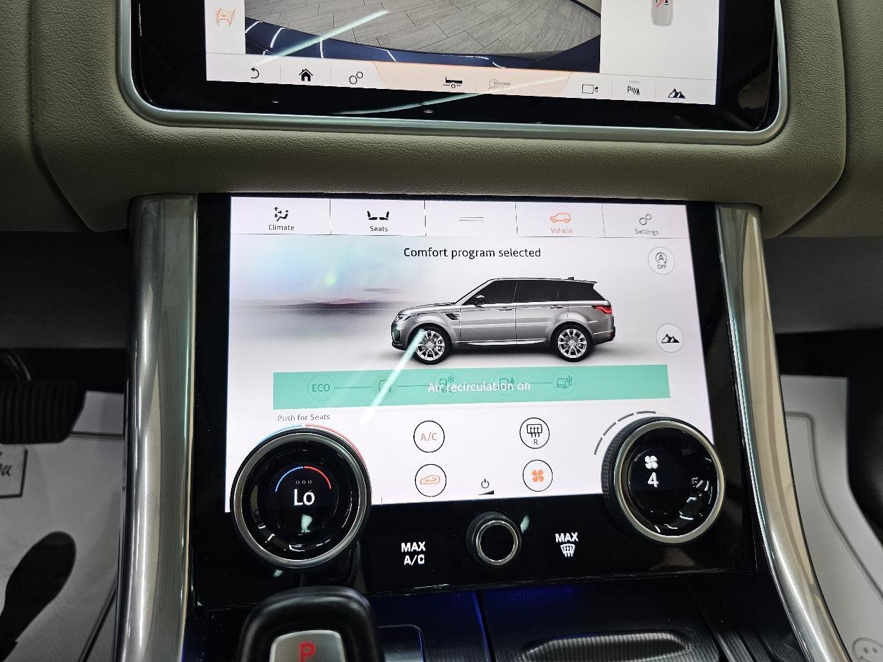 Used 2018 Land Rover Range Rover Sport HSE AWD/4WD image 35
