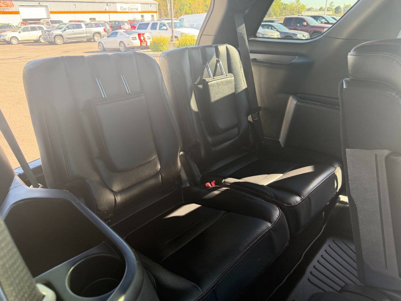 Used 2019 Ford Explorer Sport AWD/4WD image 15
