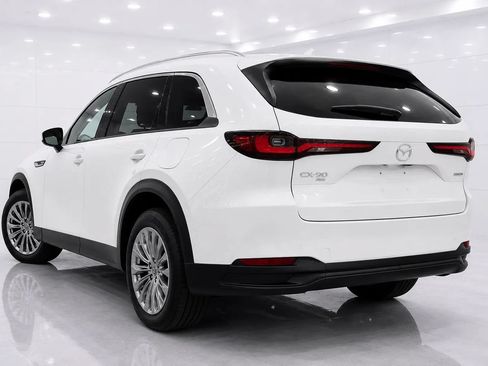 Used 2024 MAZDA CX-90 Plug-In Hybrid w/ Preferred AWD/4WD image 3