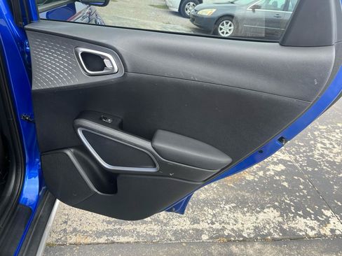 Used 2020 Kia Soul X-Line FWD image 14
