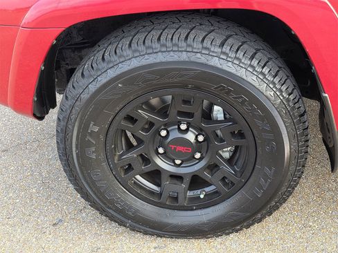 Used 2021 Toyota 4Runner SR5 Premium image 32