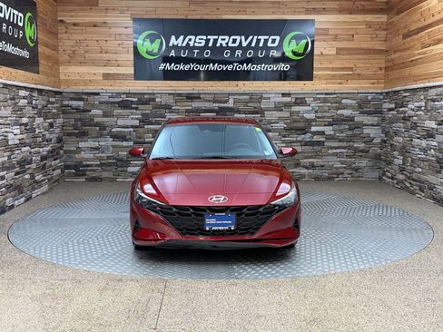 Certified 2023 Hyundai Elantra SEL w/ Cargo Package image 3