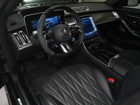 Used 2025 Mercedes-Benz S 63 AMG S image 2