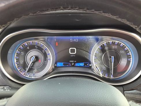 Used 2021 Chrysler 300 Touring w/ Sport Appearance Package RWD image 23