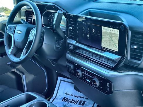 New 2026 Chevrolet Silverado 1500 LT image 38