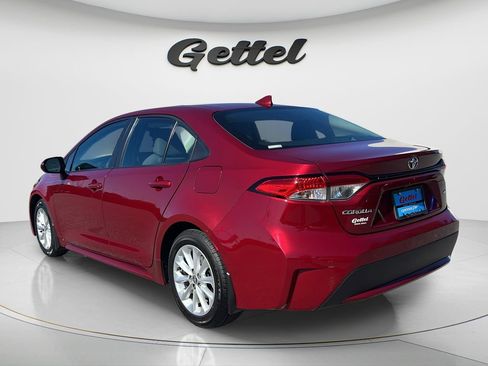 Used 2022 Toyota Corolla LE w/ LE Convenience Package FWD image 7