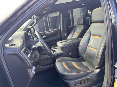 Used 2021 GMC Yukon AT4 w/ AT4 Premium Package AWD/4WD image 14