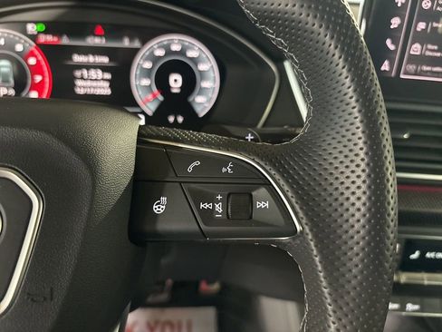Used 2025 Audi SQ5 Premium Plus w/ Premium Plus Package image 23