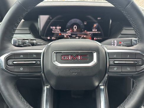 New 2025 GMC Acadia Elevation FWD image 22