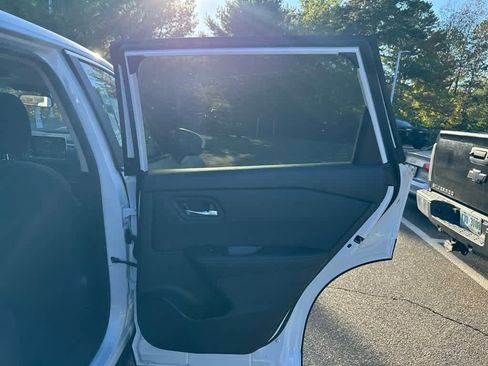 New 2026 Nissan Rogue SV image 23