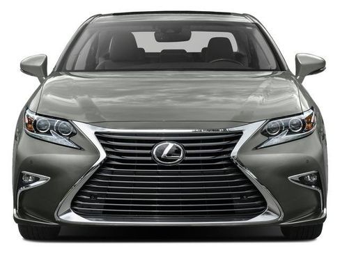 Used 2017 Lexus ES 350 w/ Luxury Package FWD image 4