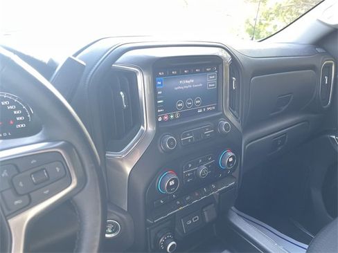 Used 2022 Chevrolet Silverado 1500 RST image 23